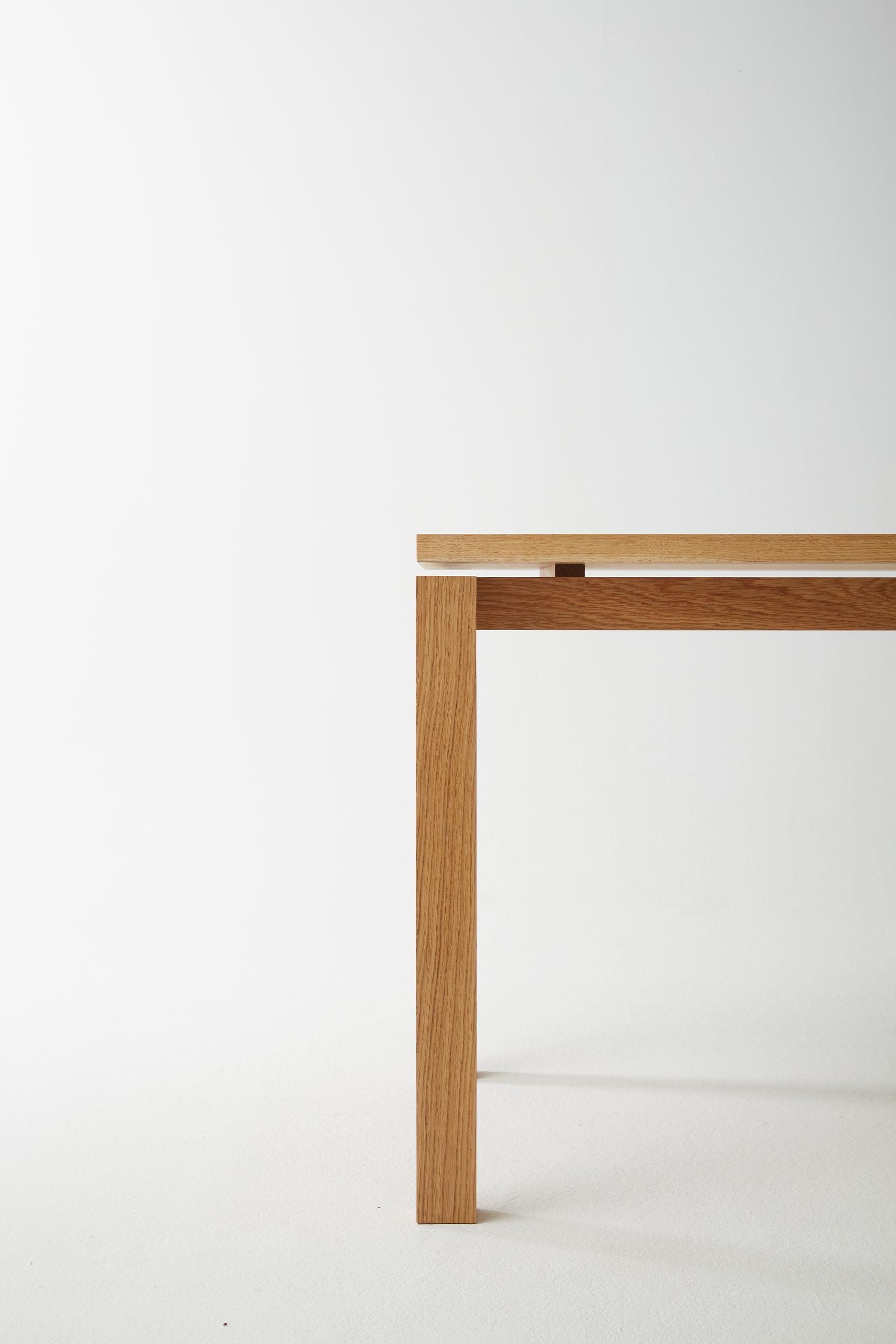 화이트 오크 테이블 Ⅱ [White oak table Ⅱ]